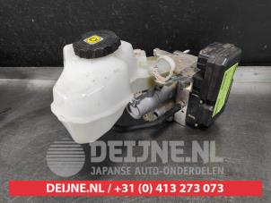Begagnade Bromsservo Toyota C-HR (X1,X5) 2.0 16V Hybrid Pris på förfrågan erbjuds av V.Deijne Jap.Auto-onderdelen BV