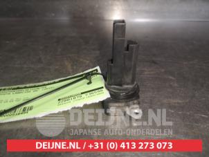 Begagnade Luftflödesmätare Toyota Land Cruiser (J15) 3.0 D-4D 16V Pris € 75,00 Marginaltabell erbjuds av V.Deijne Jap.Auto-onderdelen BV