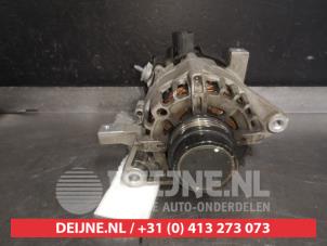 Begagnade Dynamo Toyota Yaris III (P13) 1.5 16V Dual VVT-iE Pris € 45,00 Marginaltabell erbjuds av V.Deijne Jap.Auto-onderdelen BV