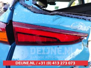 Gebruikte Achterklep reflector links Hyundai Kona (OS) 64 kWh Prijs op aanvraag aangeboden door V.Deijne Jap.Auto-onderdelen BV