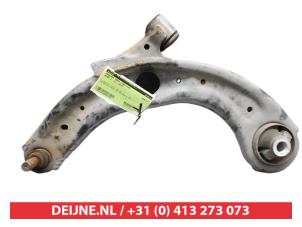 Gebruikte Draagarm onder links-voor Mazda 2 (DJ/DL) 1.5 SkyActiv-G 75 Prijs € 75,00 Margeregeling aangeboden door V.Deijne Jap.Auto-onderdelen BV