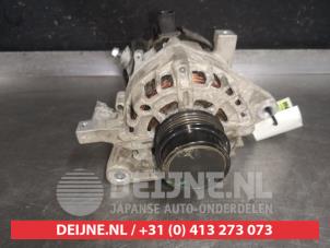 Begagnade Dynamo Toyota Yaris III (P13) 1.5 16V Dual VVT-iE Pris € 45,00 Marginaltabell erbjuds av V.Deijne Jap.Auto-onderdelen BV