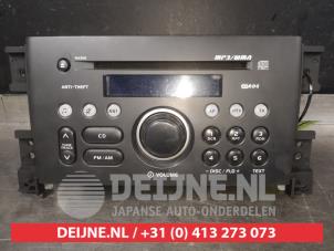 Gebruikte Radio Suzuki Grand Vitara II (JT) 1.9 DDiS Prijs € 50,00 Margeregeling aangeboden door V.Deijne Jap.Auto-onderdelen BV