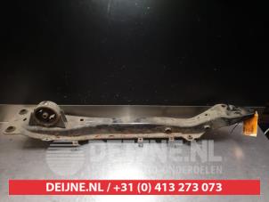 Begagnade Motorbalk Nissan Primera Wagon (W12) 2.2 dCi 16V Pris € 25,00 Marginaltabell erbjuds av V.Deijne Jap.Auto-onderdelen BV