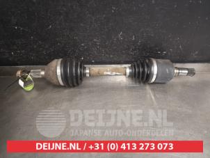 Begagnade Drivaxel, vänster fram Chevrolet Captiva (C100) 2.4 16V 4x2 Pris € 50,00 Marginaltabell erbjuds av V.Deijne Jap.Auto-onderdelen BV