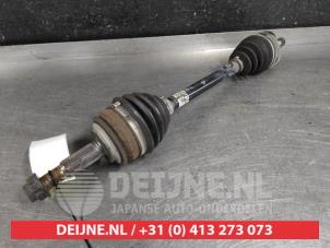 Gebruikte Cardanas links-voor (VWA) Toyota Yaris III (P13) 1.4 D-4D-F Prijs € 50,00 Margeregeling aangeboden door V.Deijne Jap.Auto-onderdelen BV