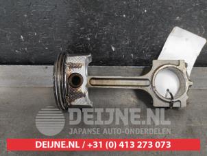 Używane Tlok Mazda 5 (CR19) 2.0i 16V Cena € 100,00 Procedura marży oferowane przez V.Deijne Jap.Auto-onderdelen BV