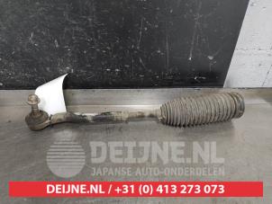 Używane Drazek kierowniczy lewy Mazda 2 (DJ/DL) 1.5 SkyActiv-G 90 Cena € 35,00 Procedura marży oferowane przez V.Deijne Jap.Auto-onderdelen BV