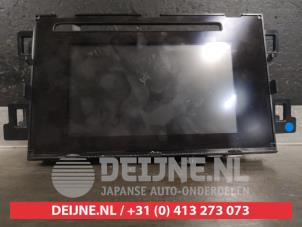 Gebruikte Navigatie Display Mazda CX-5 I (KE,GH) 2.0 SkyActiv-G 165 16V 2WD Prijs € 300,00 Margeregeling aangeboden door V.Deijne Jap.Auto-onderdelen BV