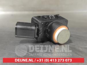 Gebruikte Sensor PDC Toyota Aygo X 1.0 12V VVT-i Prijs € 35,00 Margeregeling aangeboden door V.Deijne Jap.Auto-onderdelen BV