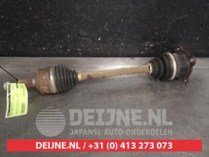 Gebruikte Cardanas links-voor (VWA) Suzuki Grand Vitara II (JT) 2.0 16V Prijs € 50,00 Margeregeling aangeboden door V.Deijne Jap.Auto-onderdelen BV