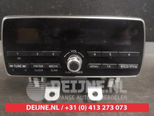 Begagnade Radio Mazda 2 (DJ/DL) 1.5 SkyActiv-G 90 Pris € 75,00 Marginaltabell erbjuds av V.Deijne Jap.Auto-onderdelen BV