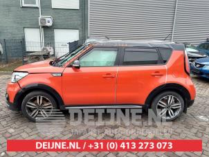 Gebruikte Deurruit 4Deurs links-voor Kia Soul II (PS) 1.6 CRDi 16V Prijs € 35,00 Margeregeling aangeboden door V.Deijne Jap.Auto-onderdelen BV