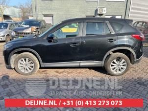 Gebruikte Portierruit 4Deurs links-voor Mazda CX-5 I (KE,GH) 2.2 Skyactiv D 16V High Power Prijs € 35,00 Margeregeling aangeboden door V.Deijne Jap.Auto-onderdelen BV