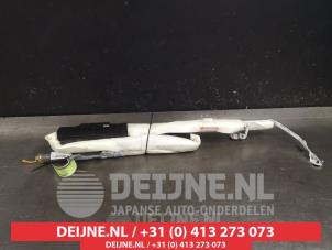 Begagnade Takgardinairbag, vänster Kia Carens IV (RP) 1.7 CRDi 16V Pris € 100,00 Marginaltabell erbjuds av V.Deijne Jap.Auto-onderdelen BV