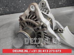 Gebruikte Dynamo Nissan Qashqai (J10) 1.6 16V Prijs € 35,00 Margeregeling aangeboden door V.Deijne Jap.Auto-onderdelen BV
