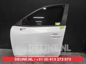 Gebruikte Deur 4Deurs links-voor Mazda CX-5 I (KE,GH) 2.2 SkyActiv-D 150 16V 2WD Prijs € 250,00 Margeregeling aangeboden door V.Deijne Jap.Auto-onderdelen BV