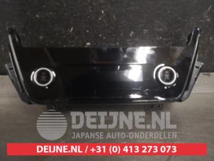 Gebruikte Kachel Bedieningspaneel Hyundai Ioniq EV 38 kWh Prijs op aanvraag aangeboden door V.Deijne Jap.Auto-onderdelen BV