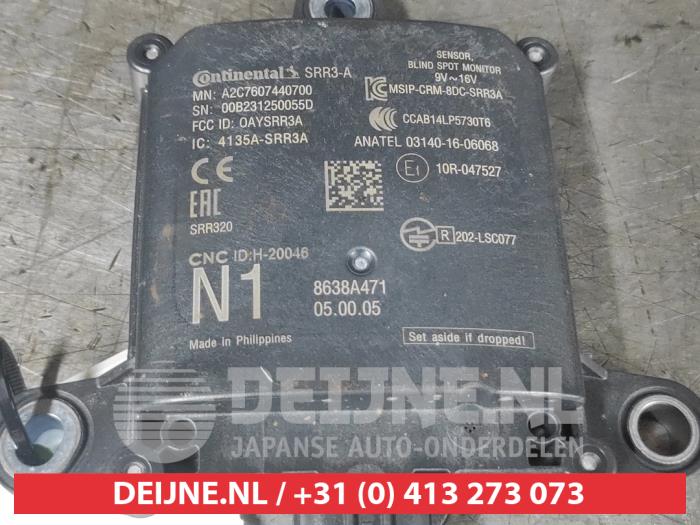 Dödvinkelsensor från en Mitsubishi Eclipse Cross (GK/GL) 2.4 16V PHEV 4x4 2023
