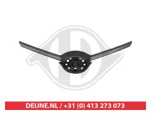 Nya Grill Toyota Auris Pris € 90,75 Inklusive moms erbjuds av V.Deijne Jap.Auto-onderdelen BV