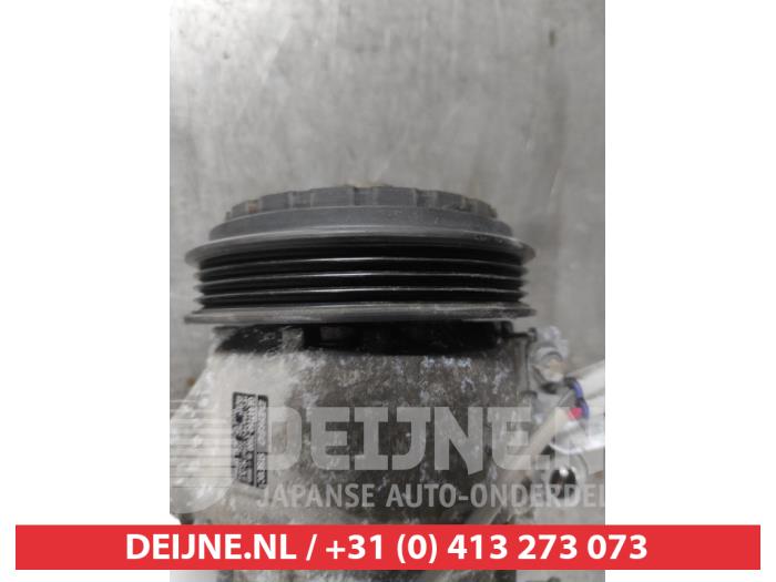 Luftkonditioneringspump från en Toyota Yaris III (P13) 1.5 16V Dual VVT-iE 2018