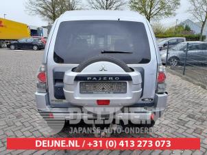 Begagnade Dragkrok Mitsubishi Pajero Hardtop (V8/9) 3.2 DI-D 16V Autom. Pris på förfrågan erbjuds av V.Deijne Jap.Auto-onderdelen BV