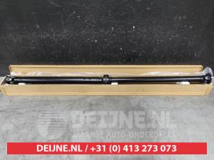 Nieuwe Tussenas Nissan Qashqai Prijs € 211,75 Inclusief btw aangeboden door V.Deijne Jap.Auto-onderdelen BV