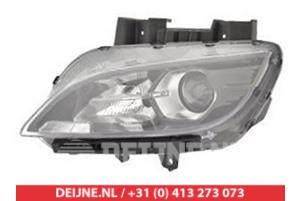 Nya Strålkastare, vänster Hyundai Kona 17- Pris € 340,34 Inklusive moms erbjuds av V.Deijne Jap.Auto-onderdelen BV