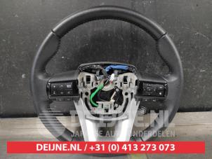 Gebruikte Stuurwiel Toyota Hilux V/VI 2.8 D4D-F 16V 4x4 Prijs € 150,00 Margeregeling aangeboden door V.Deijne Jap.Auto-onderdelen BV