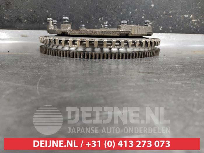 Svänghjul från en Nissan Qashqai (J11) 1.3 DIG-T 140 16V 2019