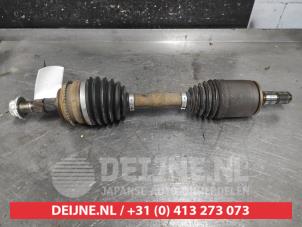 Gebruikte Homokineetas links-voor Mitsubishi Pajero Hardtop (V8/9) Prijs op aanvraag aangeboden door V.Deijne Jap.Auto-onderdelen BV