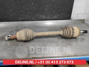 Gebruikte Aandrijfas rechts-achter Mitsubishi Pajero Hardtop (V8/9) Prijs op aanvraag aangeboden door V.Deijne Jap.Auto-onderdelen BV