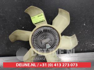 Gebruikte Viscosekoppeling koelvin Mitsubishi Pajero Hardtop (V8/9) Prijs op aanvraag aangeboden door V.Deijne Jap.Auto-onderdelen BV