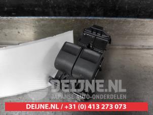 Begagnade Flerfunktionsbrytare, fönster Toyota Aygo X 1.0 12V VVT-i Pris på förfrågan erbjuds av V.Deijne Jap.Auto-onderdelen BV