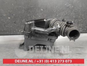 Begagnade Luftfilterhus Chevrolet Aveo (250) 1.2 16V Pris på förfrågan erbjuds av V.Deijne Jap.Auto-onderdelen BV