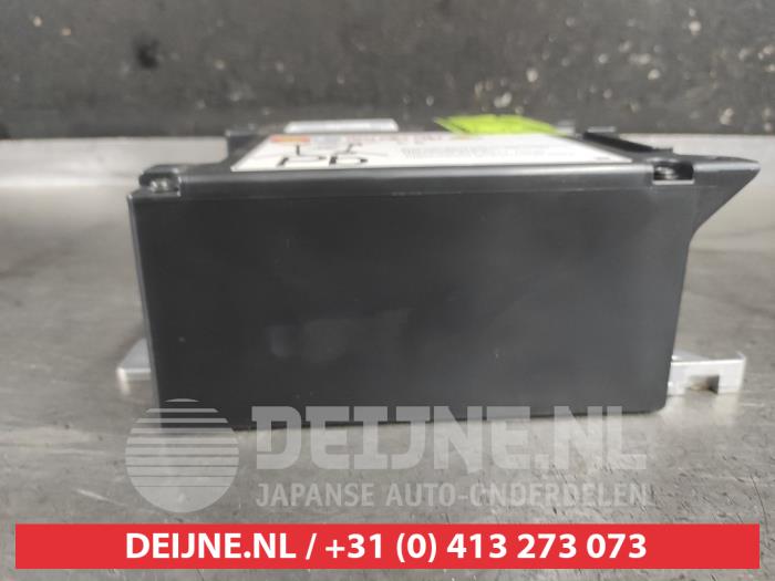 Batteri (hybrid) från en Suzuki Swift (ZCE/ZDE) 1.2 VVT 12V Hybrid 2024