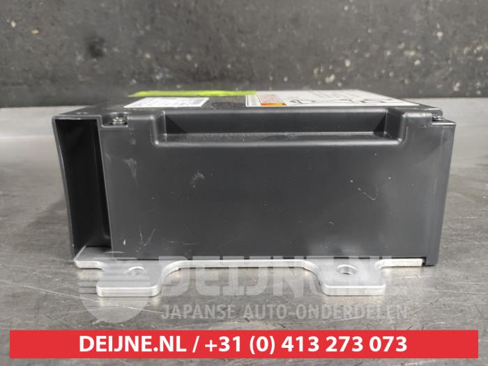 Batteri (hybrid) från en Suzuki Swift (ZCE/ZDE) 1.2 VVT 12V Hybrid 2024