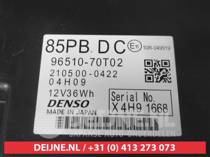 Batteri (hybrid) från en Suzuki Swift (ZCE/ZDE) 1.2 VVT 12V Hybrid 2024