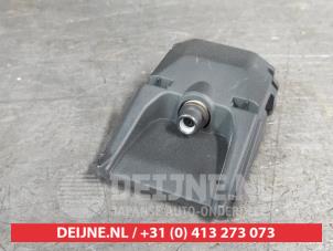 Begagnade Framåtriktad kamera Hyundai i30 (PDEB5/PDEBB/PDEBD/PDEBE) 1.0 T-GDI 12V Pris på förfrågan erbjuds av V.Deijne Jap.Auto-onderdelen BV