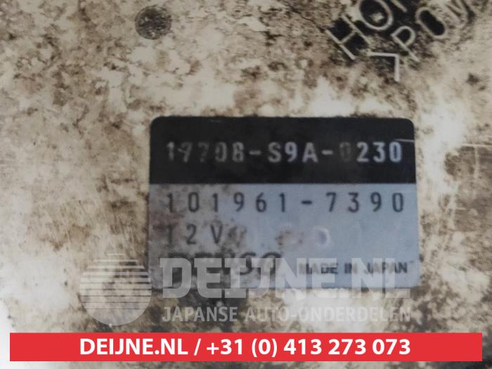 Elektryczna pompa paliwa z Honda CR-V (RD5/6/7/8) 2.0i 16V VTEC 2002