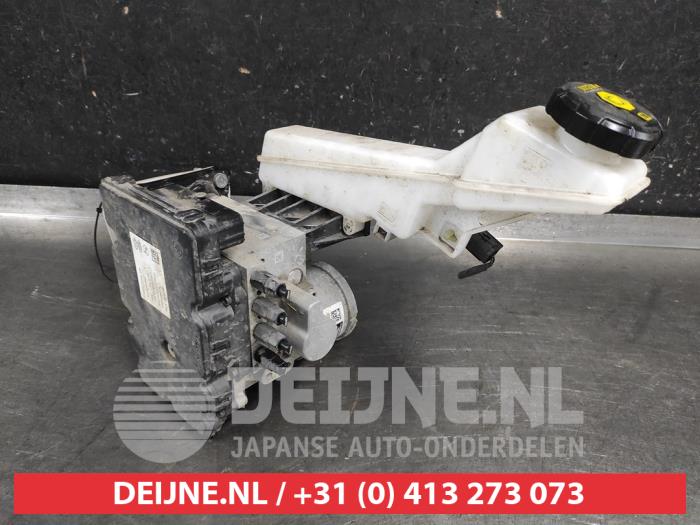 Bromsservo från en Kia Niro I (DE) E-Niro 64 kWh 2021