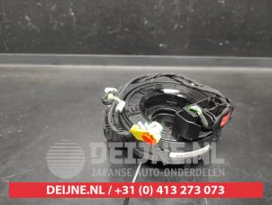 Begagnade Klockfjäder, airbag Toyota Aygo X 1.0 12V VVT-i Pris € 100,00 Marginaltabell erbjuds av V.Deijne Jap.Auto-onderdelen BV