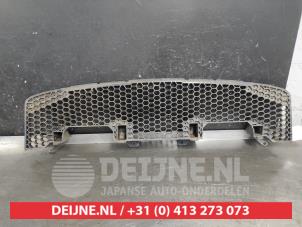 Gebruikte Bumper onderplaat Kia Soul I (AM) 1.6 CVVT 16V Prijs € 35,00 Margeregeling aangeboden door V.Deijne Jap.Auto-onderdelen BV