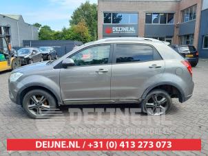 Begagnade Dörr, 4-dörrars, vänster fram Ssang Yong Korando 2.0 e-XDi 16V 4x4 Pris € 175,00 Marginaltabell erbjuds av V.Deijne Jap.Auto-onderdelen BV