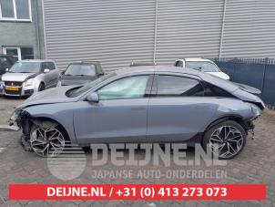 Begagnade Dörr, 4-dörrars, vänster fram Hyundai Ioniq 6 (CE) 77 kWh RWD Pris € 1.000,00 Marginaltabell erbjuds av V.Deijne Jap.Auto-onderdelen BV
