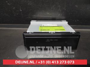 Begagnade Radio Hyundai Tucson (NX) 1.6 T-GDI PHEV 4WD Pris på förfrågan erbjuds av V.Deijne Jap.Auto-onderdelen BV