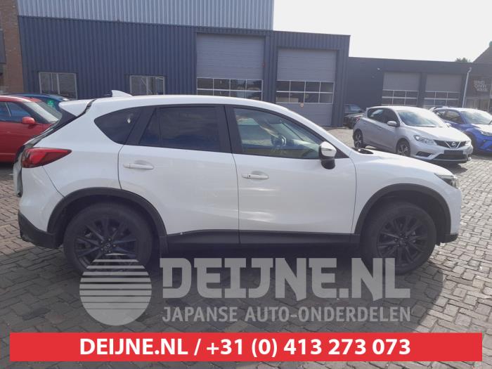 Extra fönster, 4-dörrars, höger från en Mazda CX-5 I (KE,GH) 2.0 SkyActiv-G 16V 2WD 2016
