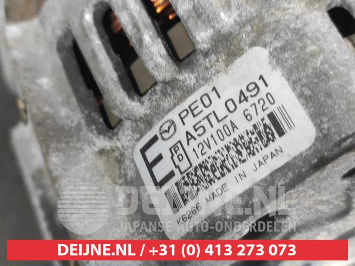 Dynamo från en Mazda CX-5 I (KE,GH) 2.0 SkyActiv-G 16V 2WD 2016