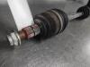 Drivaxel, vänster fram från en Mazda CX-5 I (KE,GH) 2.0 SkyActiv-G 16V 2WD 2016