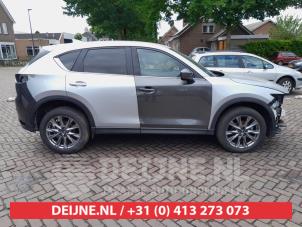 Gebruikte Portier 4Deurs rechts-achter Mazda CX-5 II (KF) 2.5 SkyActiv-G 194 16V 4WD Prijs € 750,00 Margeregeling aangeboden door V.Deijne Jap.Auto-onderdelen BV
